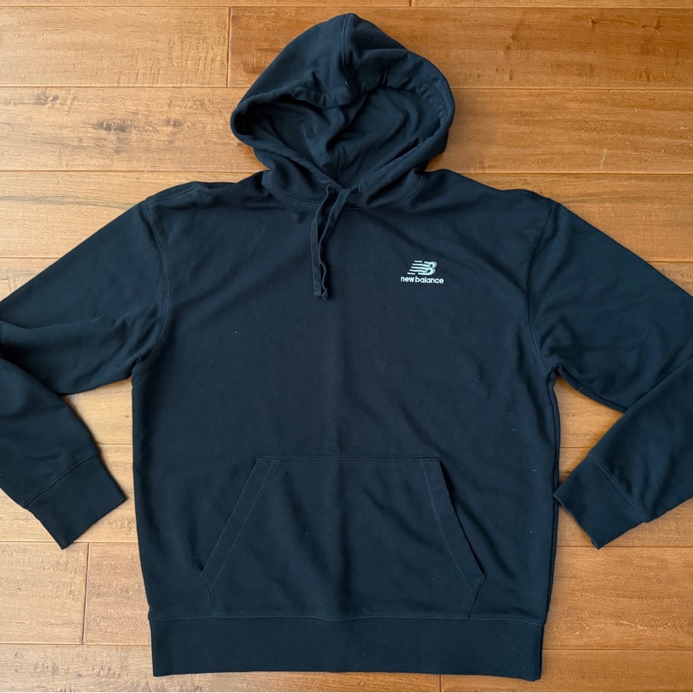 New Balance Men's Black Pullover Hoodie